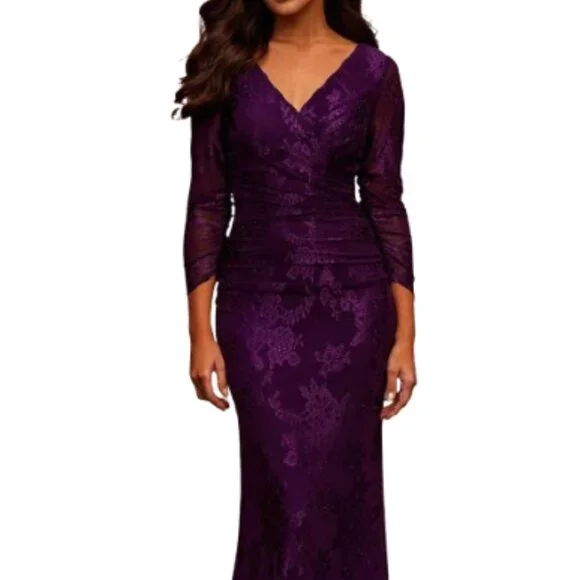 green emerald velvet dress Mother of the Bride Dress 33152 by La Femme